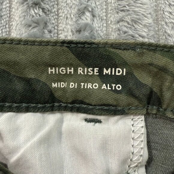 Universal Thread Shorts Womens 6 / 28 Green Camo 'High Rise Midi' Stretch 30x4 - Picture 3 of 8